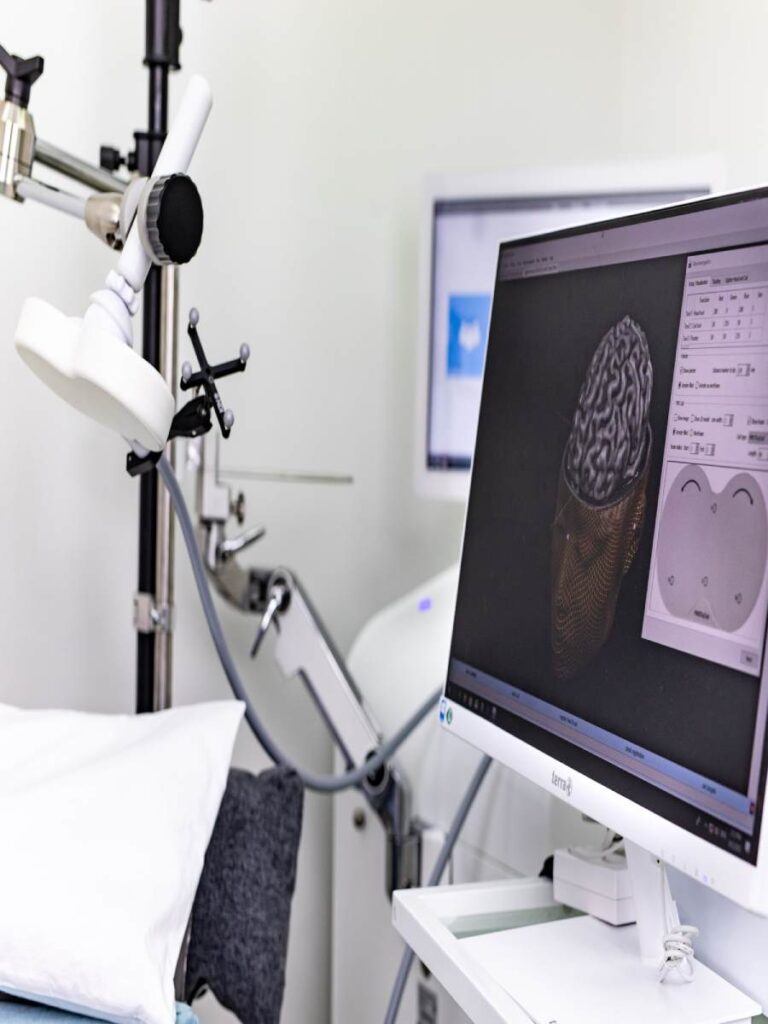 香港腦磁激TMS治療中心 8